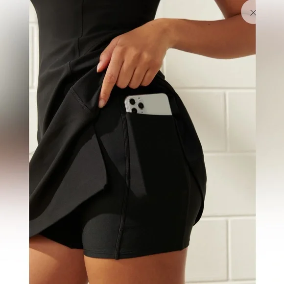 Abercrombie & Fitch Black Mini Dress - Picture 2 of 10